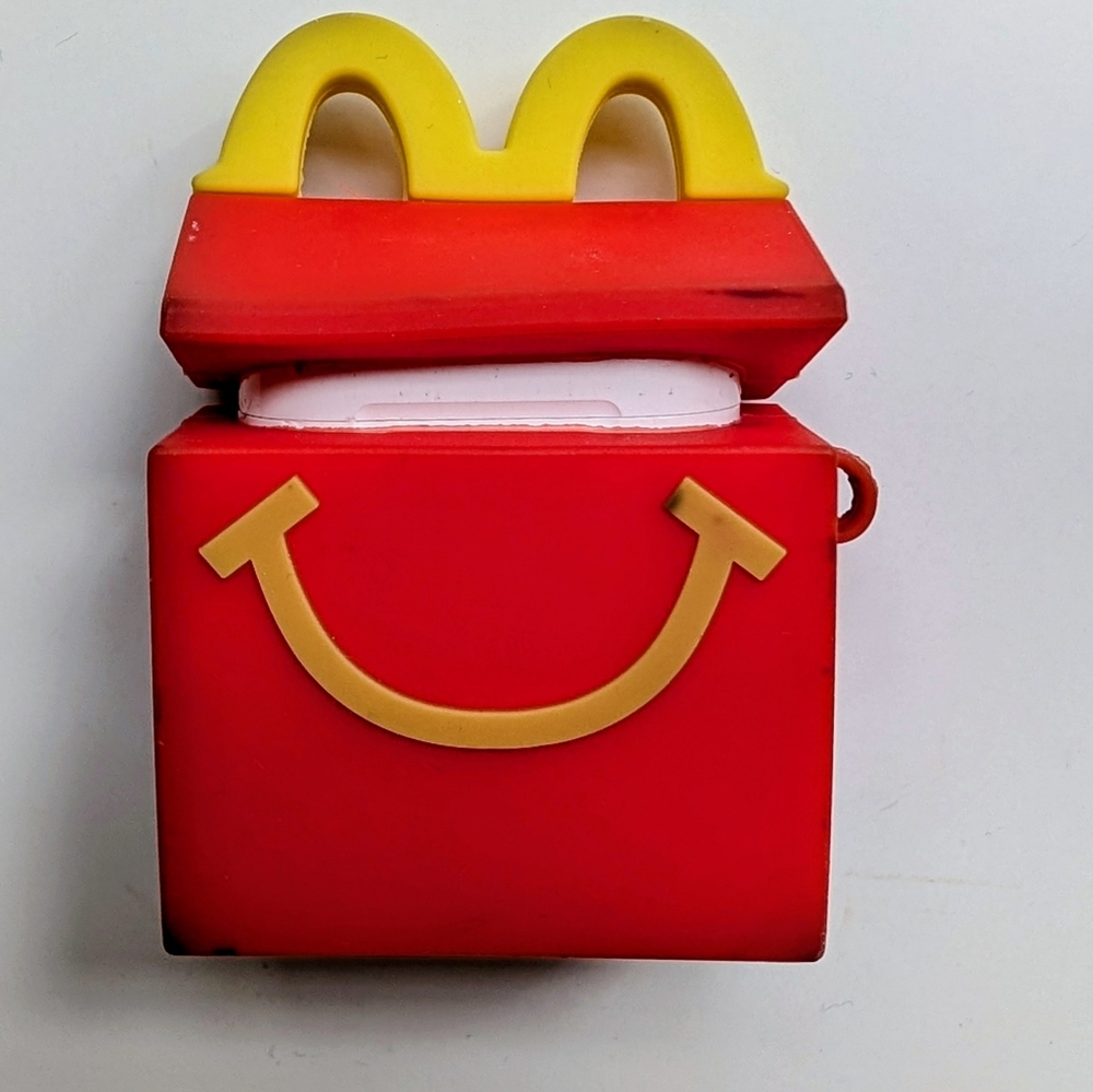🎒 McDonald’s Happy Meal AirPods Case Cover